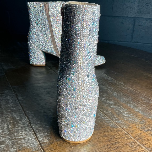 Betsey Johnson SB-Gail Rhinestone Boots 9M Silver Glitter Party Glam - Picture 9 of 10